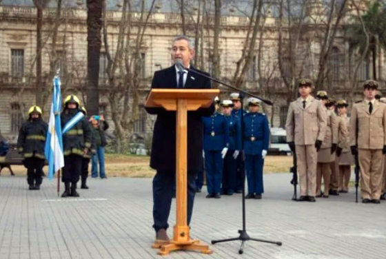 “ESTAMOS EMPEZANDO A LIMPIAR LA CIUDAD DE ESA MUGRE”